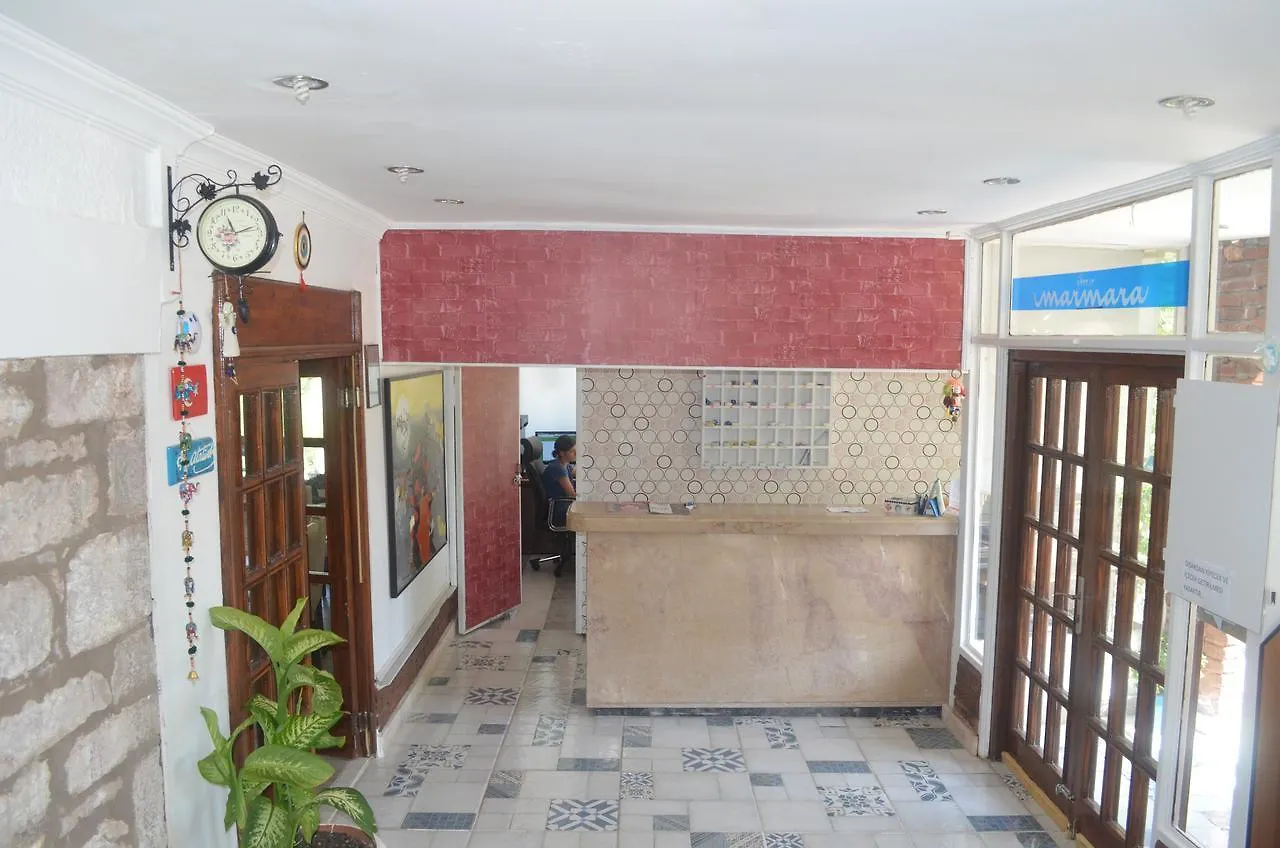 Tunc Hotel Ayvalik