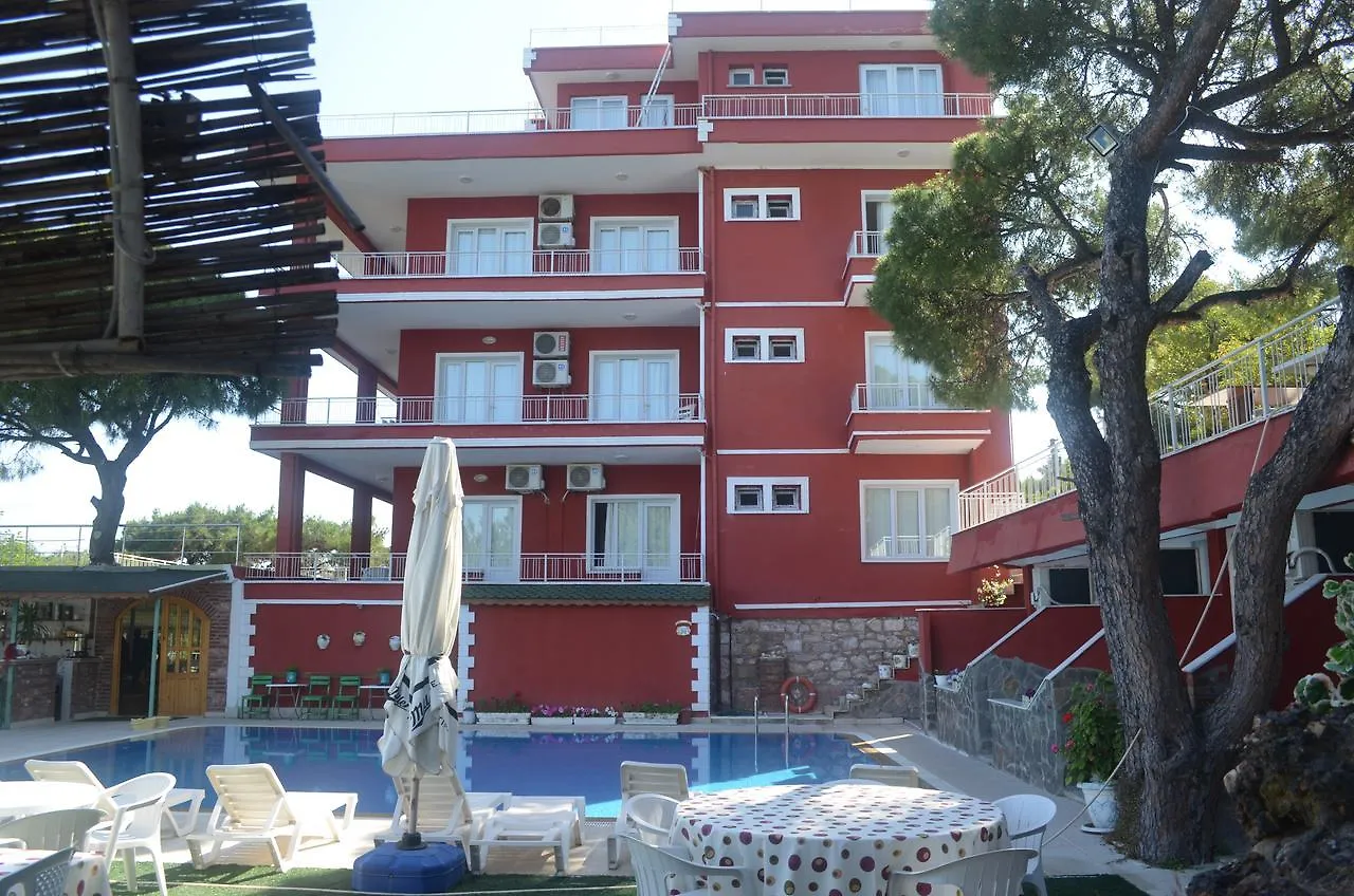 Tunc Hotel Ayvalı