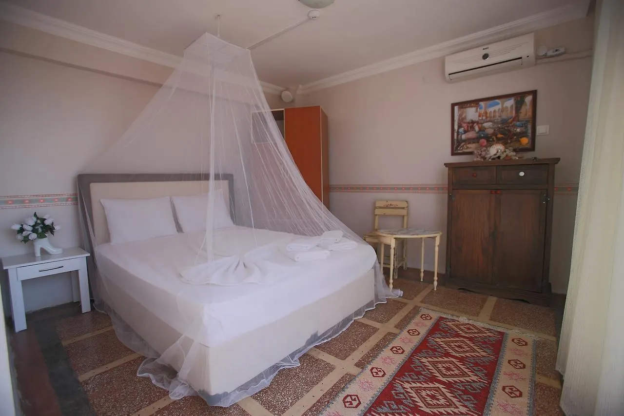 Tunc Hotel Ayvalı