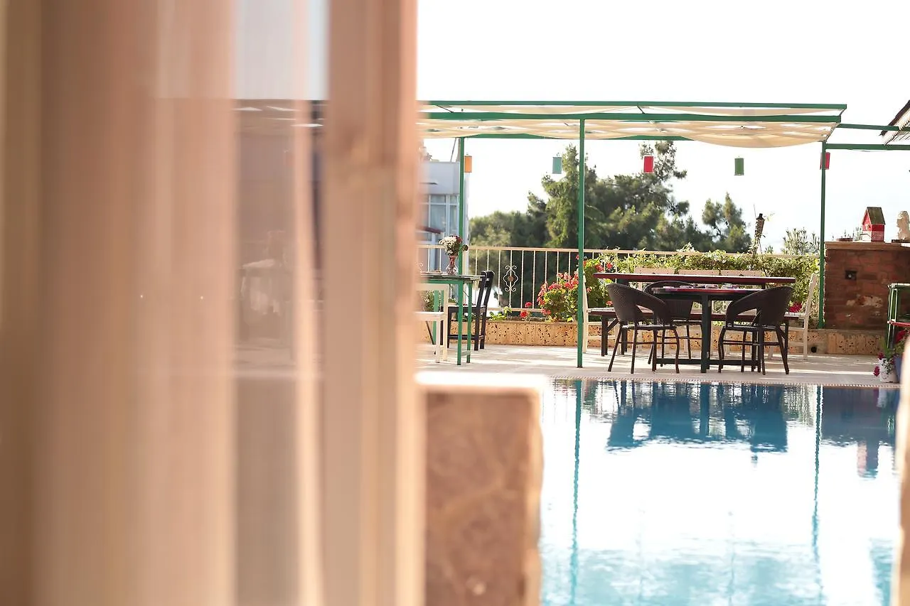Tunc Hotel Ayvalı