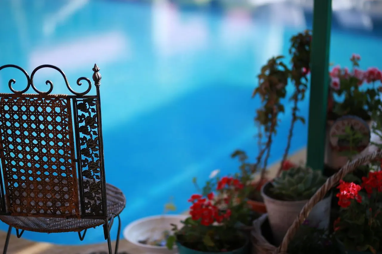 Tunc Hotel Ayvalı